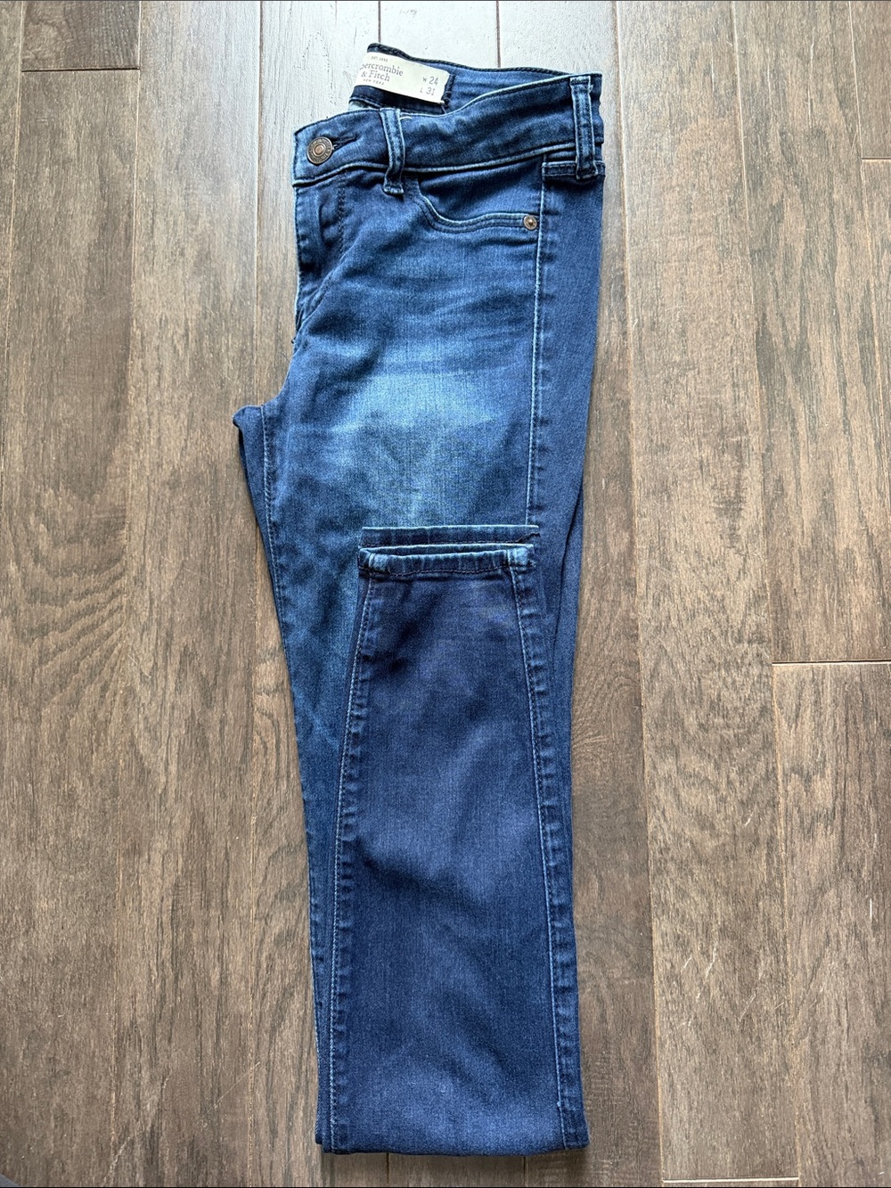 Abercrombie & Fitch Vintage Skinny Jeans